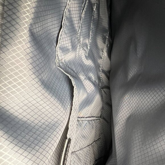 TUMI Merge Black 14-Inch Compact Briefcase Spinner Suitcase - Picture 9 of 12